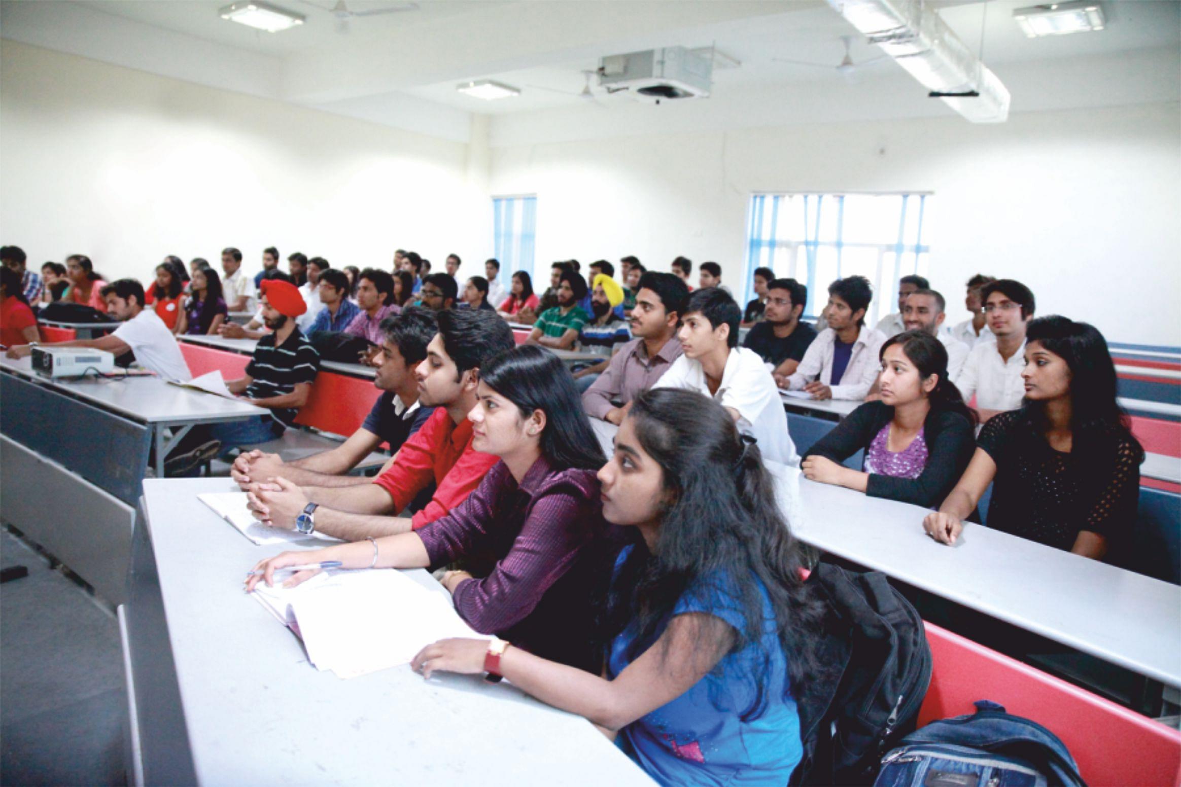 MPGI Kanpur Library photo 1